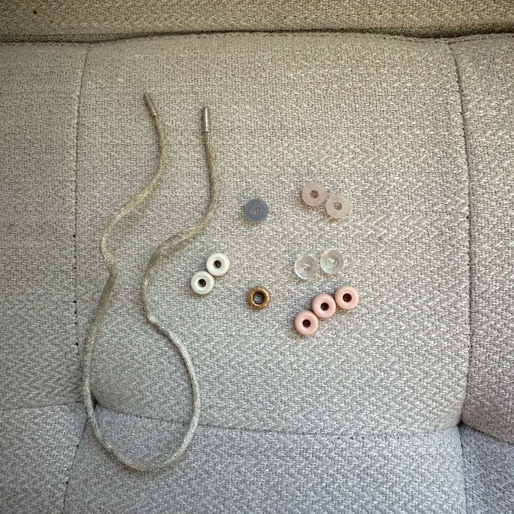 Carolina Bucci cord and beads